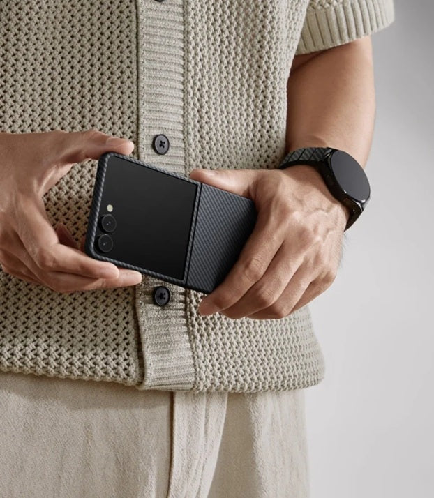 Magsafe Калъф за Samsung Z Flip 7, Pitaka Edge Black-Gray Case, Черен (6)