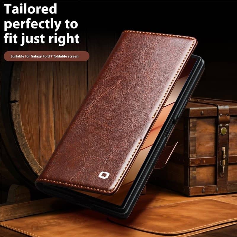 Кожен Калъф за Samsung Z Fold 7, Qialino Book Case, Черен (10)