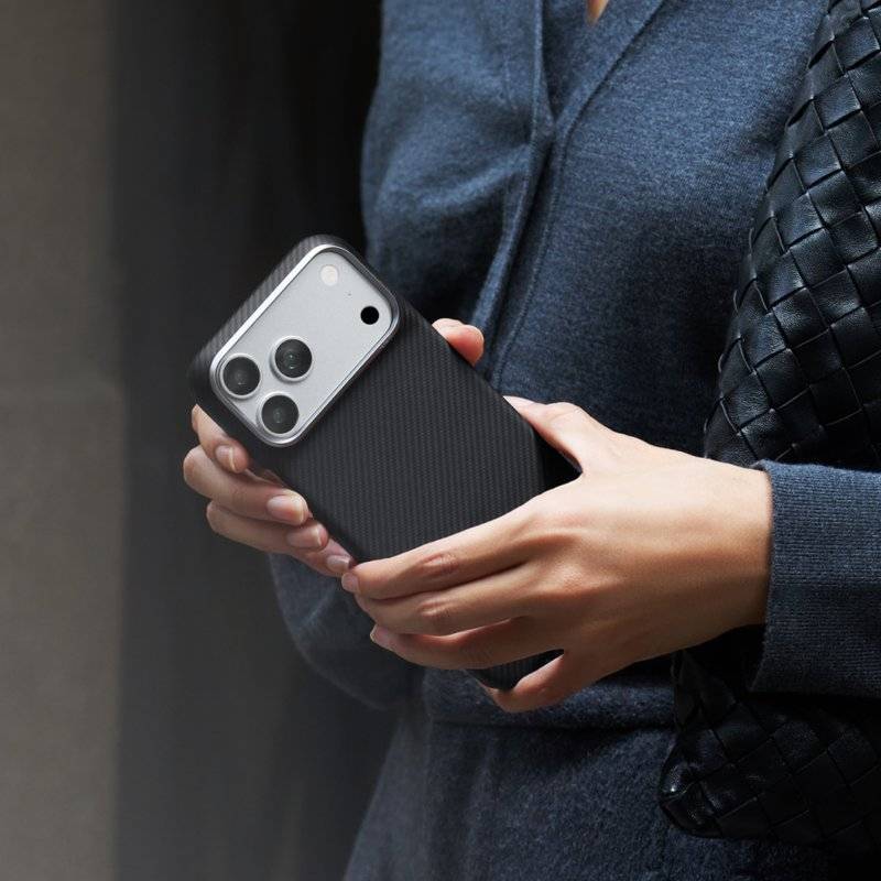 Magsafe Калъф за iPhone 18 Pro Max/ 17 Pro Max, Pitaka Edge Case Black/Grey, Черен (9)