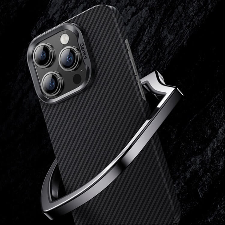 Тънък Кевларен Калъф за iPhone 15, Benks Ultra-Thin Case, Черен (3)