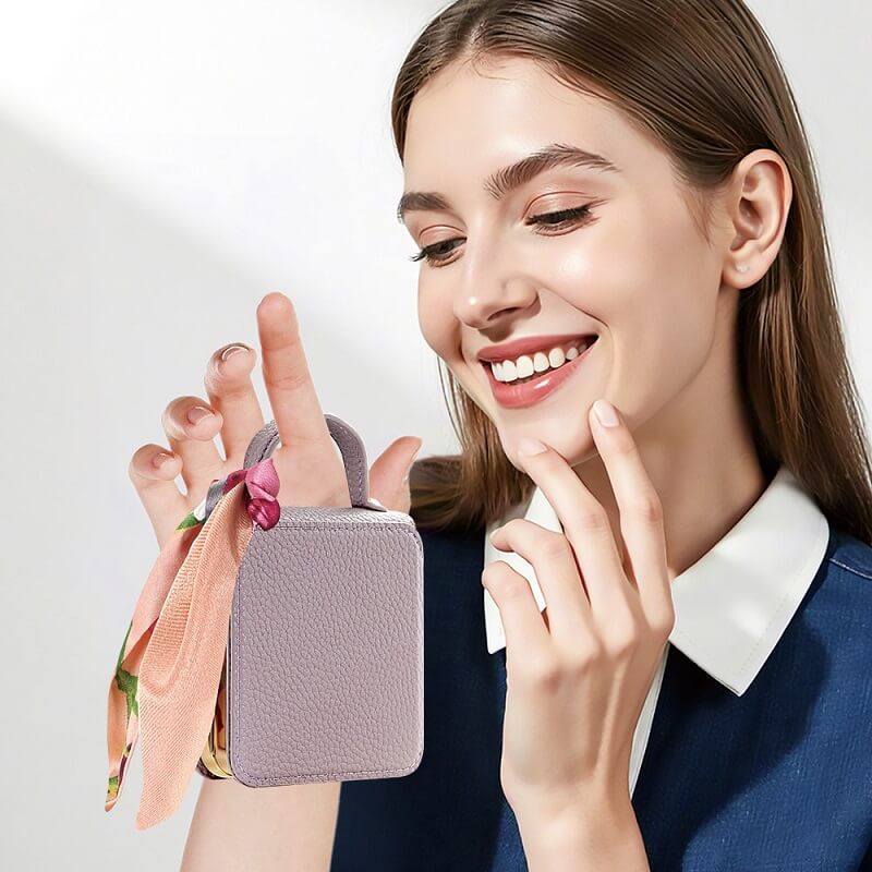 Луксозен Калъф с Огледало за Samsung Z Flip 7, PU Leather Case, Бежов (9)