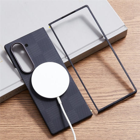 Magsafe Карбонов Калъф за Samsung Z Fold 5, Fiber Case, Черен (4)