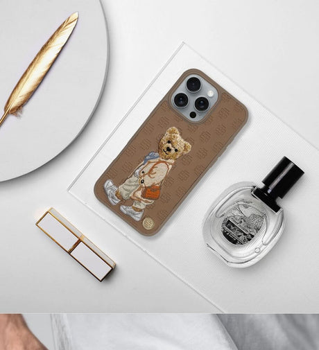 Калъф за iPhone 16 Pro Max, Zuck Bear Paris Gentleman Bag Case, Кафяв (2)