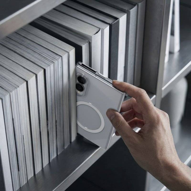 Magsafe Тънък Калъф за Samsung Z Fold 8, Spigen Airskin Case, Прозрачен (5)