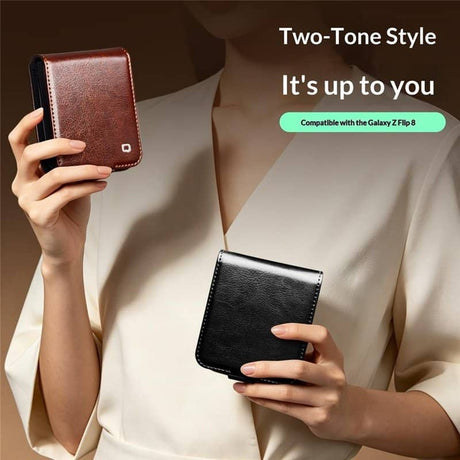 Кожен Калъф за Samsung Z Flip 8, Qialino Leather Book Case, Черен (8)