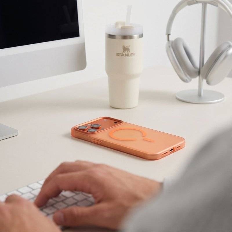 Magsafe Тънък Калъф за iPhone 18 Pro/ iPhone 17 Pro, Tech-Protect MagZero Case, Оранжев (5)