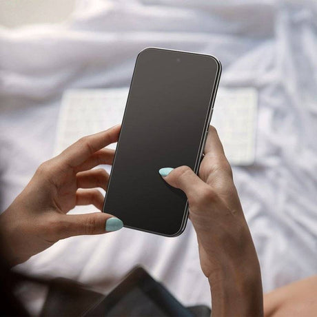 Затъмняващ Протектор за Google Pixel 10/ 11, Spigen Privacy Glas.tR EZ Fit Pro 2бр., Черен (6)