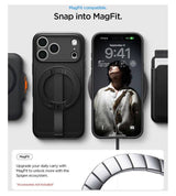 Magsafe Калъф за iPhone 18 Pro Max/ 17 Pro Max, Spigen Thin Fit Mag Fit Case, Черен (10)