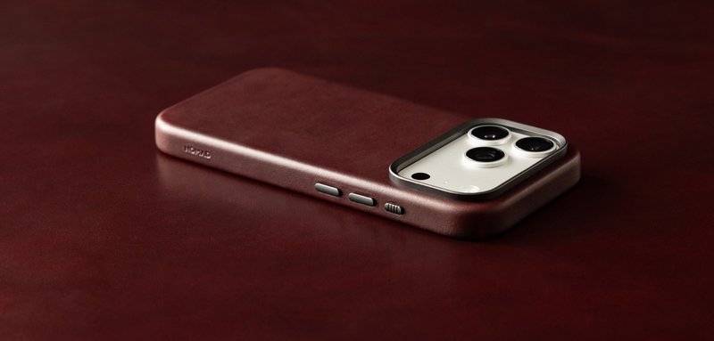 Magsafe Калъф за iPhone 18 Pro Max/ 17 Pro Max, Nomad Traditional Leather Case Butgundy, Бордо (13)