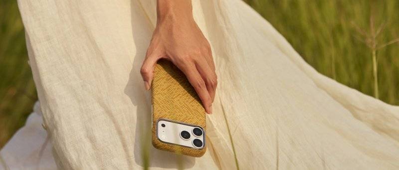 Magsafe Калъф за iPhone 18 Pro Max/ 17 Pro Max, Pitaka Edge Case Wind Over Wheat Golden Drift, Жълт (8)
