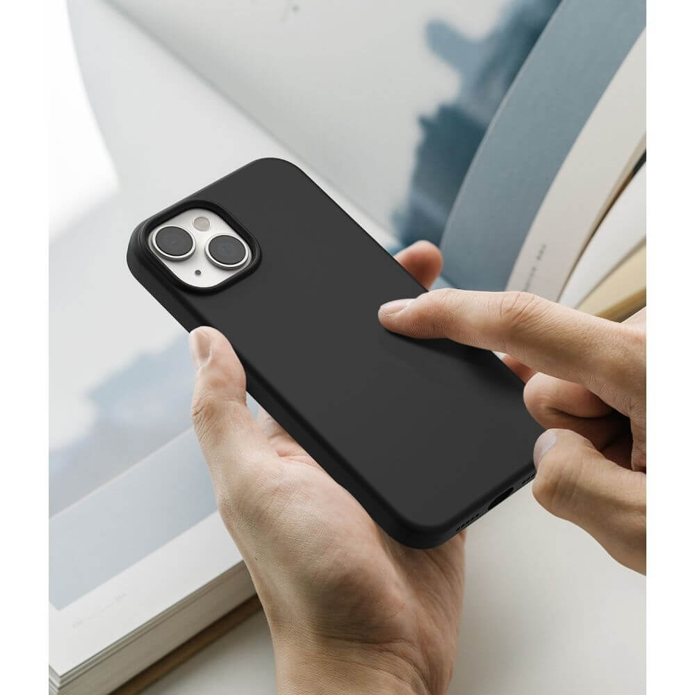 Силиконов Калъф за iPhone 14 Plus, Ringke Silicone Case, Черен (7)