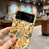 Екзотичен Калъф за Samsung Z Flip 4, Floral PC Case, Жълт (2)