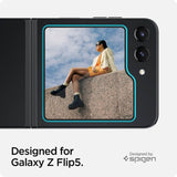 Протектор за Външния Дисплей на Samsung Z Flip 5, Spigen EZ Fit Glass 2бр., Прозрачен (7)