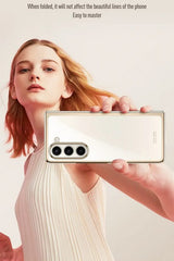 Калъф с Цветна Рамка за Samsung Z Fold 5, Electroplating Case, Златист (3)