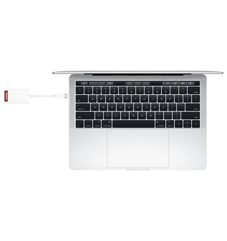 Четец за Карти, Apple USB-C to SD Card Reader MW653ZM/A, Бял (5)