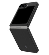 Тънък Карбонов Калъф за Samsung Z Flip 7 FE/Z Flip 6, Spigen AirSkin Aramid Case, Черен