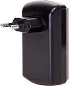 Сертифицирано Зарядно за iPhone и iPad с 2 изхода, iGo 220v Dual 4.2a MFI, Черен (3)