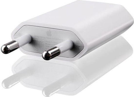 Оригинално Зарядно за iPhone XS/ SE/ 8/ 7, Apple 220V Charger 1A MD813, Бял (Bulk)